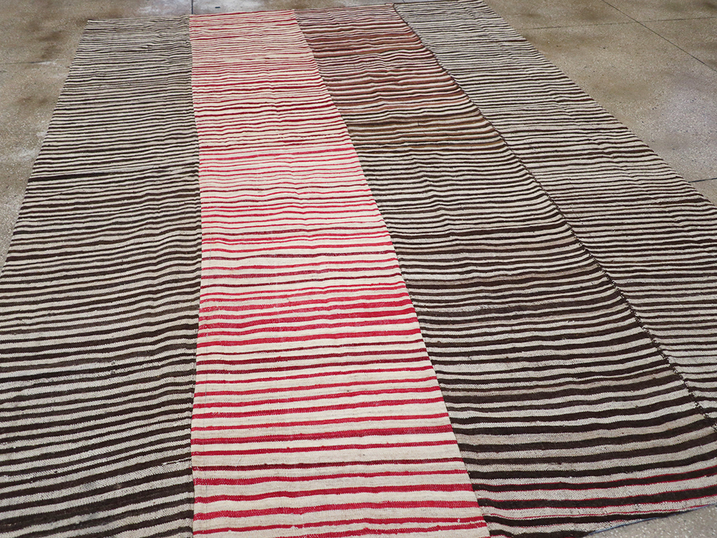 Vintage Persian Flatweave Kilim Room Size Carpet, No.32436 - Staging