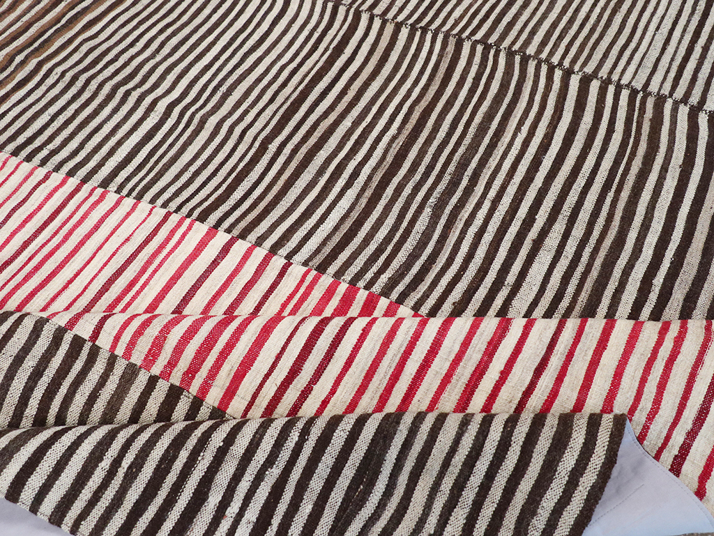 Vintage Persian Flatweave Kilim Room Size Carpet, No.32436 - Staging