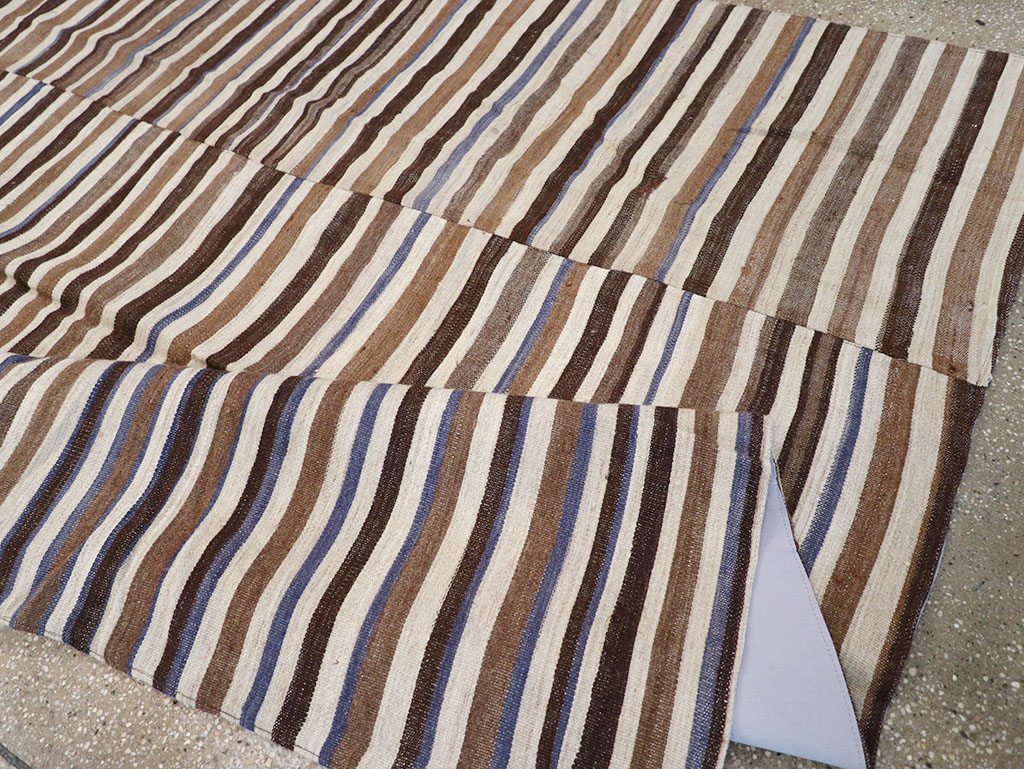 Vintage Persian Flatweave Kilim Gallery Carpet, No.32437 - Staging