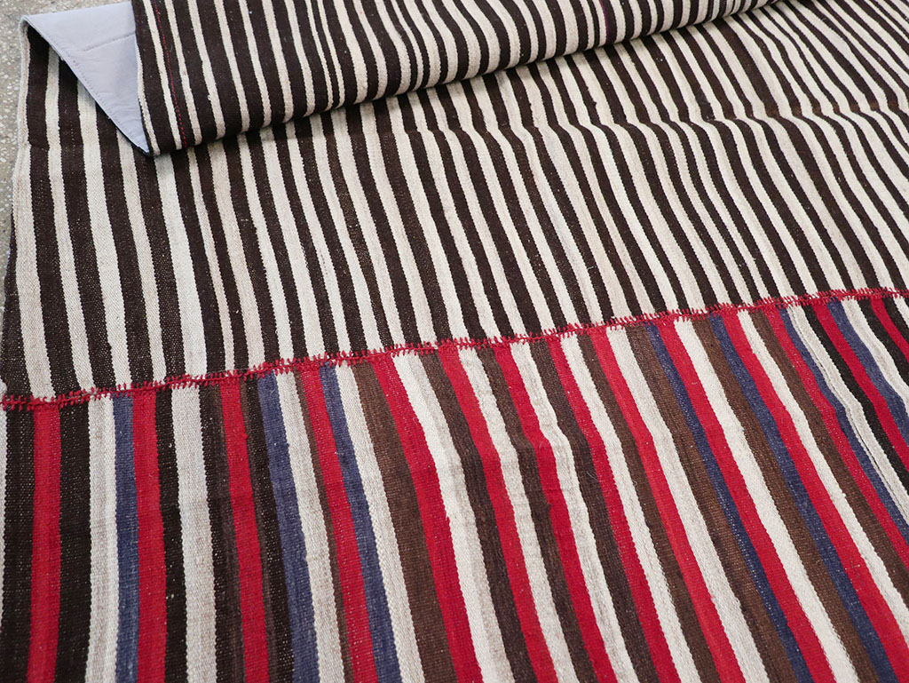 Vintage Persian Flatweave Kilim Accent Carpet, No.32438 - Staging