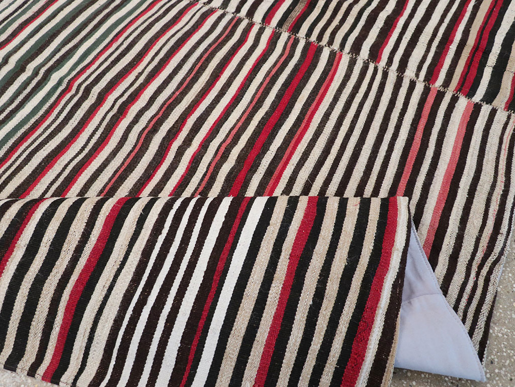 Vintage Persian Flatweave Kilim Accent Rug, No.32439 - Staging