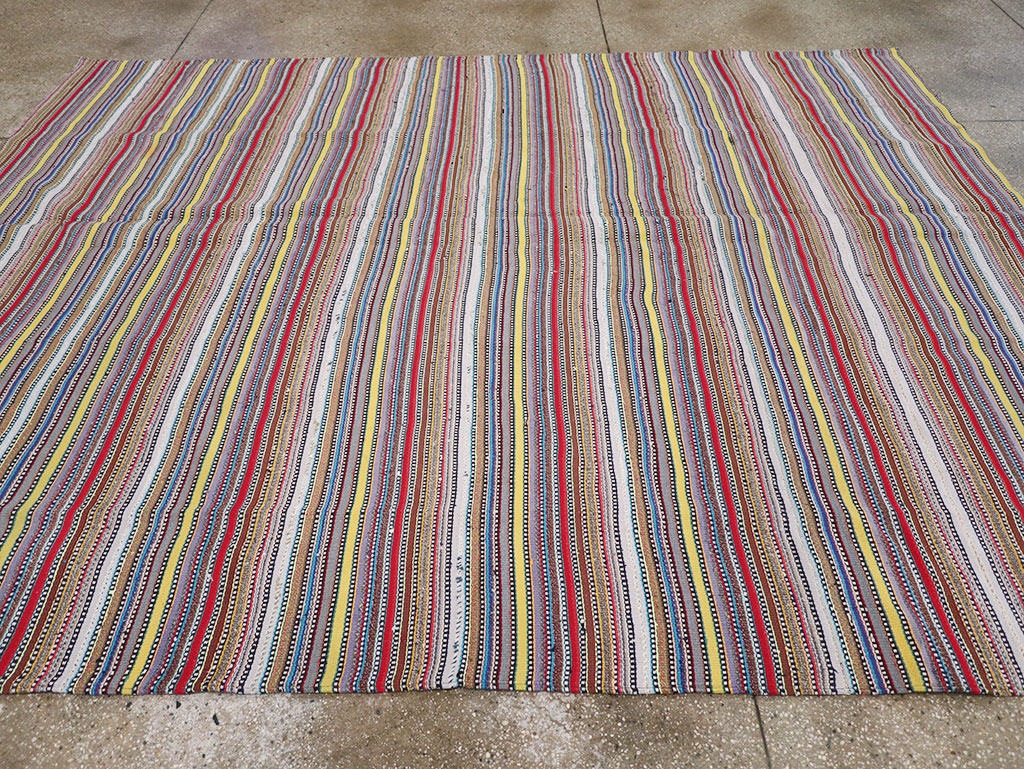 Vintage Persian Flatweave Kilim Small Room Size Carpet, No.32441 - Staging