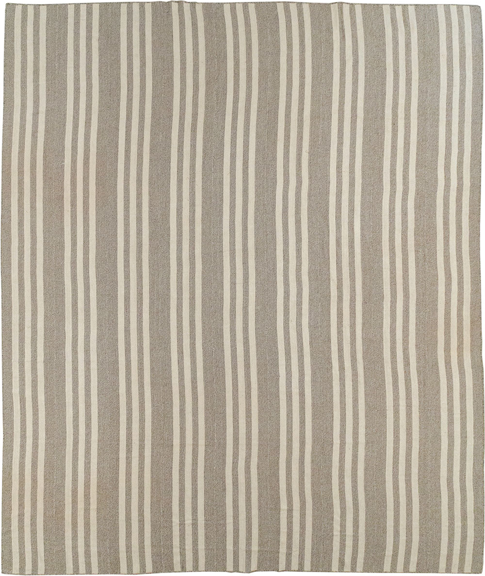 Modern Turkish Flatweave Kilim Large Carpet, No.32443 - Staging