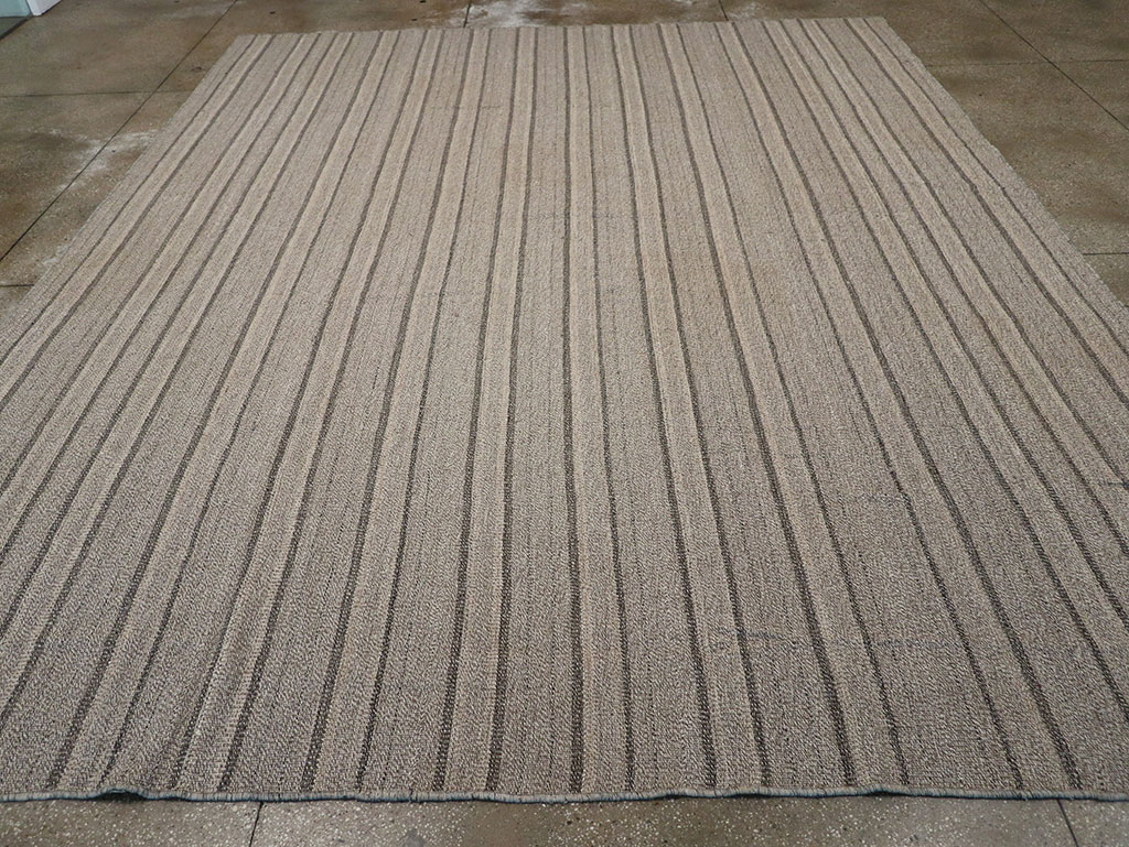 Modern Persian Flatweave Kilim Room Size Carpet, No.32445 - Staging