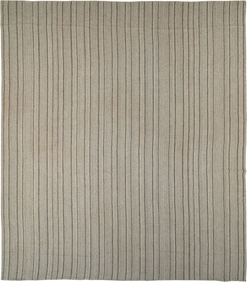 Modern Persian Flatweave Kilim Large Room Size Carpet, No.32446 - Staging