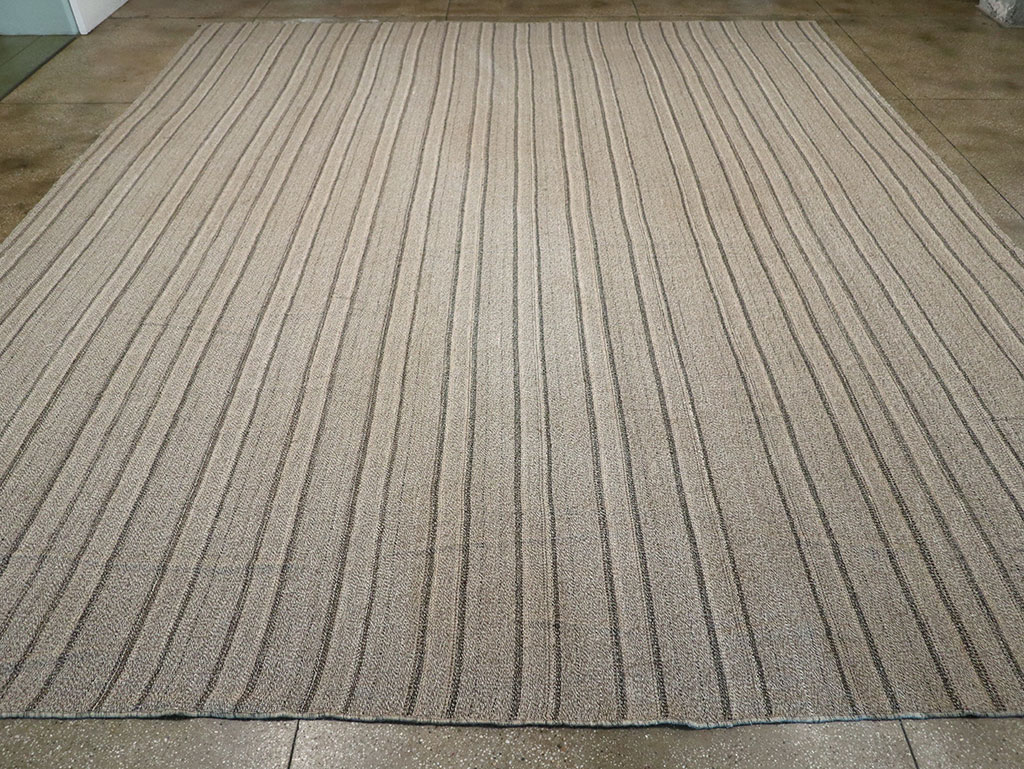 Modern Persian Flatweave Kilim Large Room Size Carpet, No.32446 - Staging