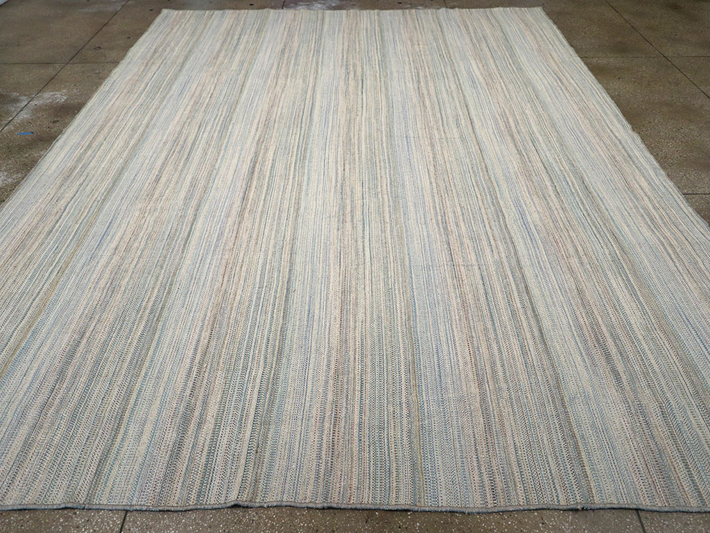 Modern Turkish Flatweave Kilim Room Size Carpet, No.32451 - Staging