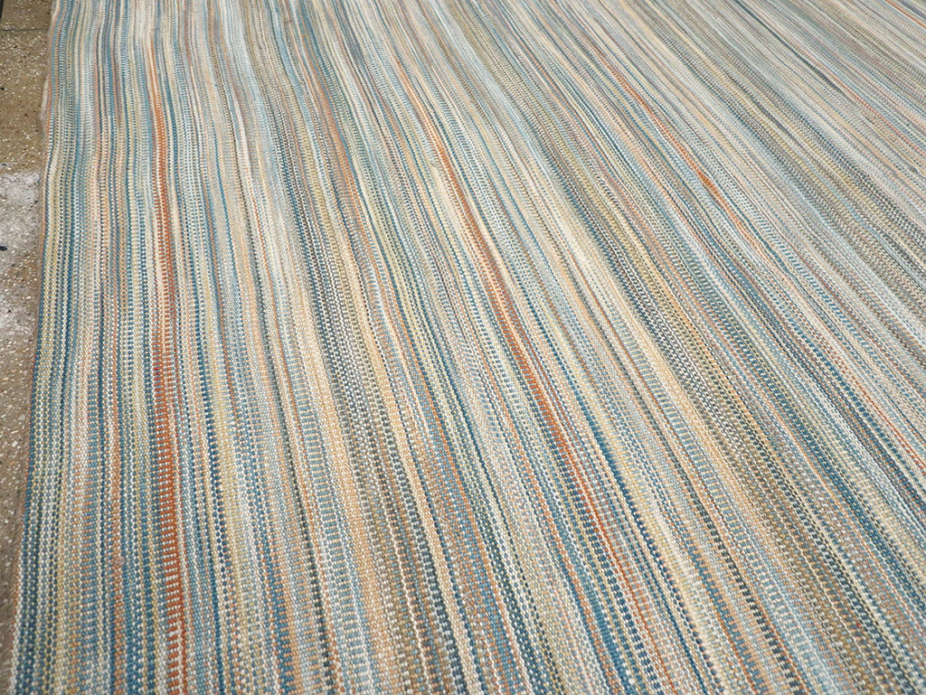 Modern Turkish Flatweave Kilim Room Size Carpet, No.32453 - Staging
