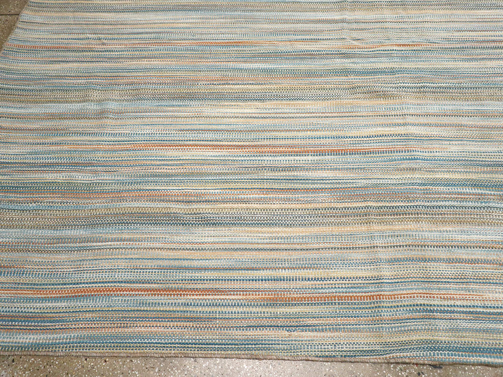 Modern Turkish Flatweave Kilim Room Size Carpet, No.32453 - Staging