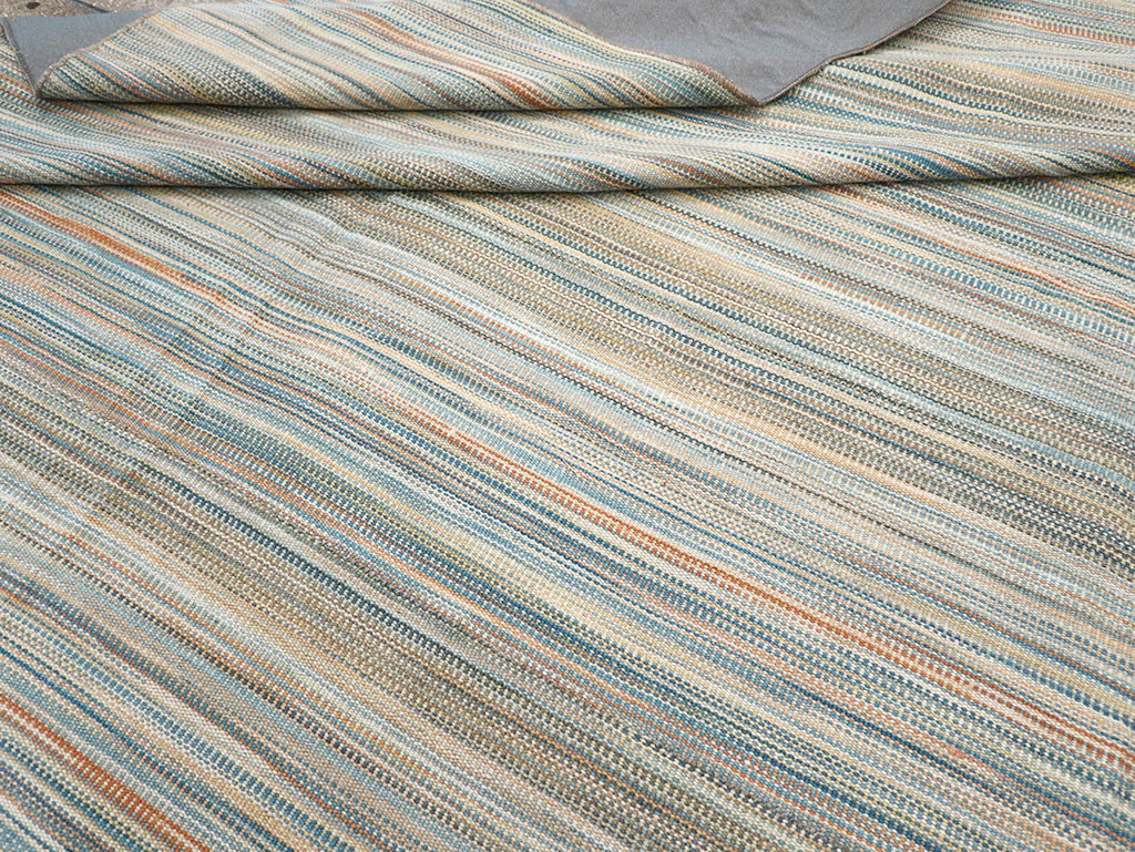 Modern Turkish Flatweave Kilim Room Size Carpet, No.32453 - Staging