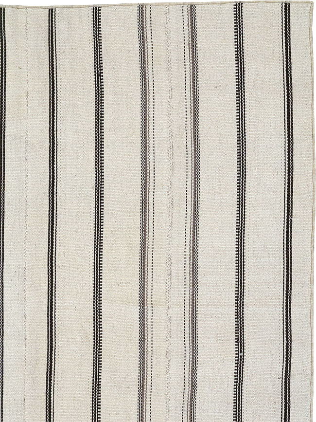 Vintage Persian Flatweave Kilim Room Size Carpet, No.32455 - Staging