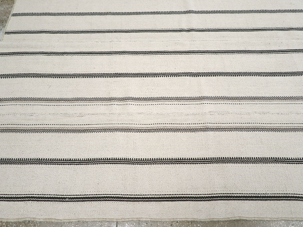 Vintage Persian Flatweave Kilim Room Size Carpet, No.32455 - Staging