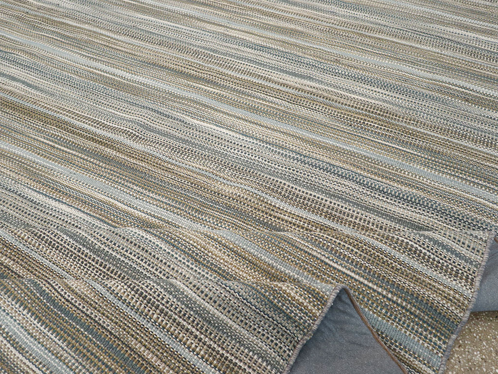 Modern Persian Flatweave Kilim Room Size Carpet, No.32459 - Staging