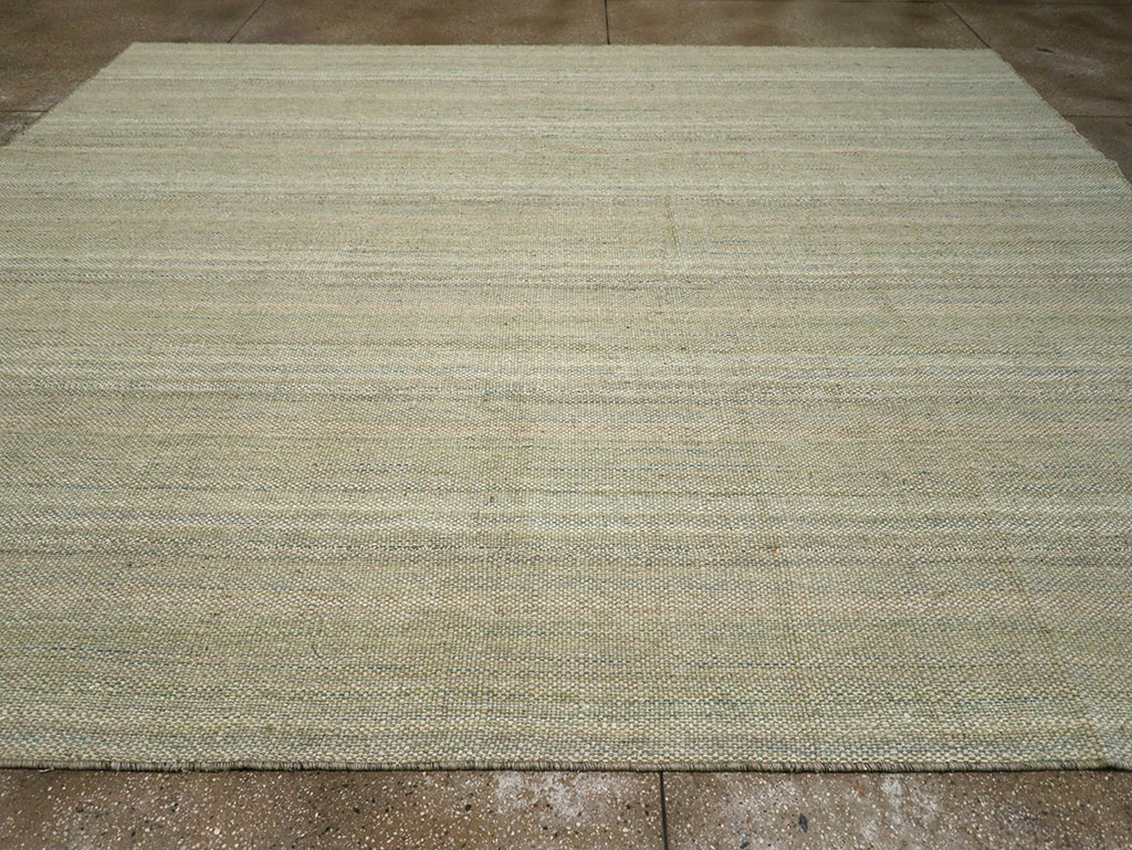 Modern Persian Flatweave Kilim Room Size Carpet, No.32464 - Staging