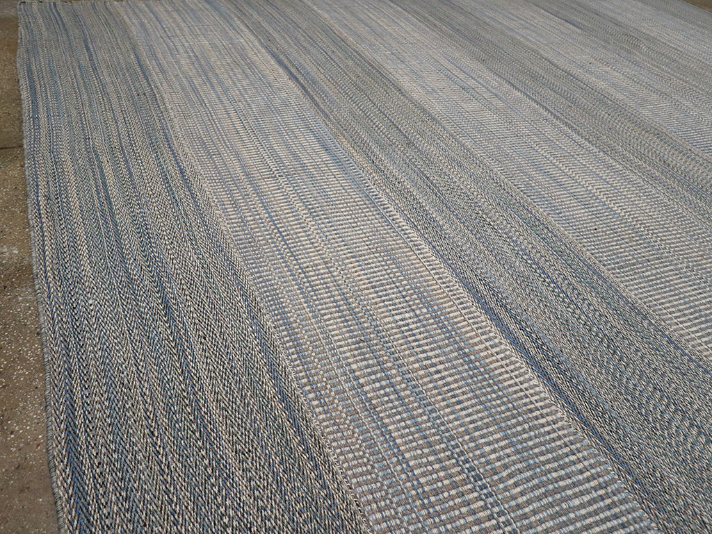 Modern Persian Flatweave Kilim Large Carpet, No.32467 - Staging