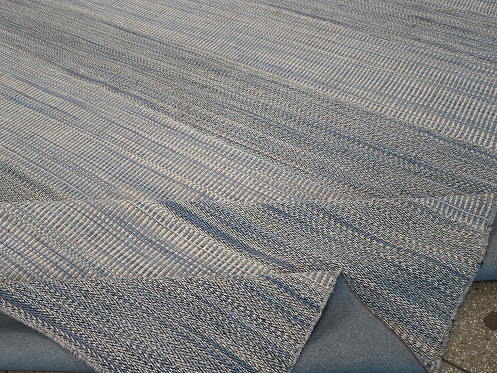 Modern Persian Flatweave Kilim Large Carpet, No.32467 - Staging