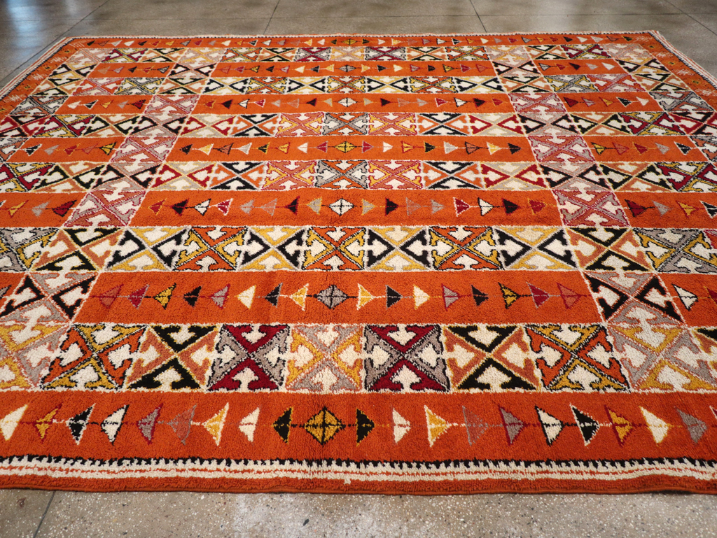 Vintage Moroccan Large Room Size Carpet, No.32470 - Staging