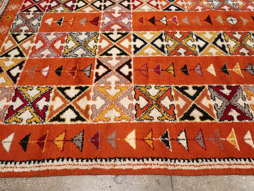 Vintage Moroccan Large Room Size Carpet, No.32470 - Staging