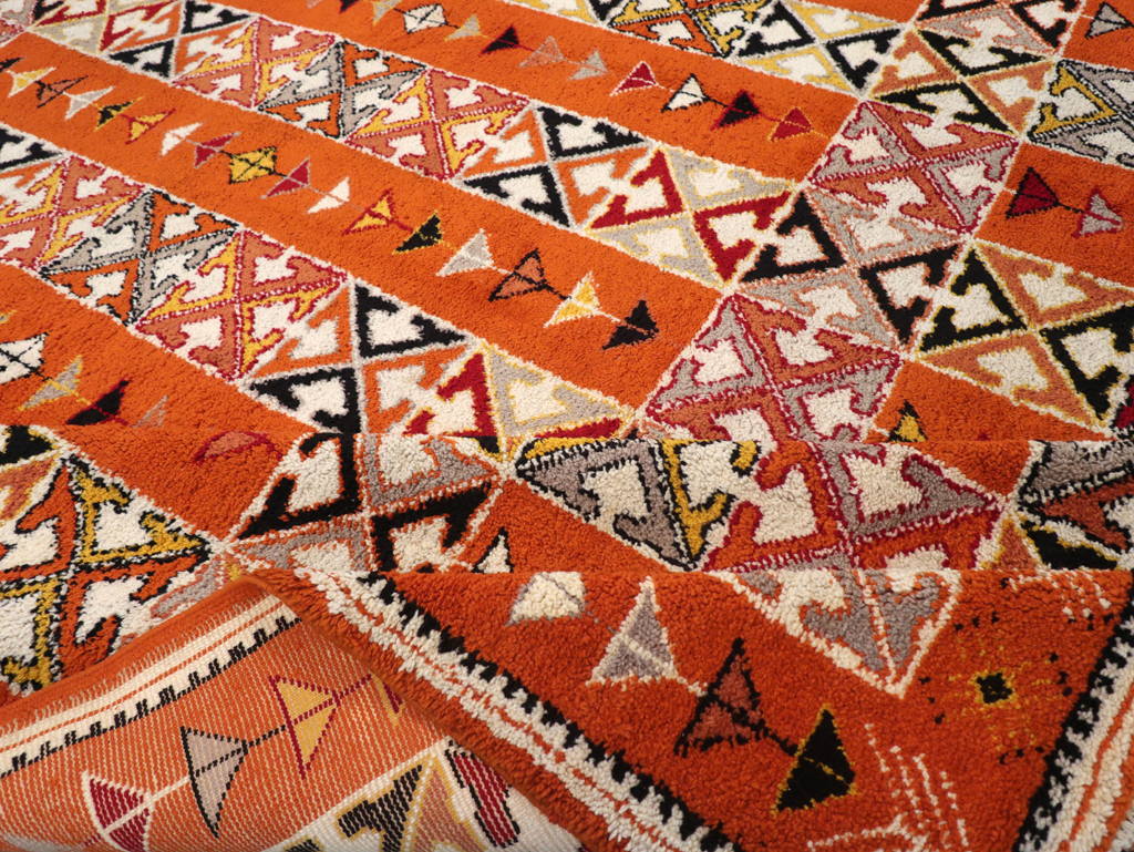 Vintage Moroccan Large Room Size Carpet, No.32470 - Staging