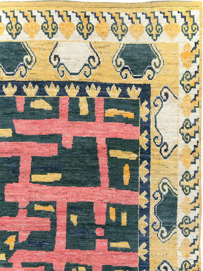 Modern East Turkestan Khotan Room Size Carpet, No.32473 - Staging