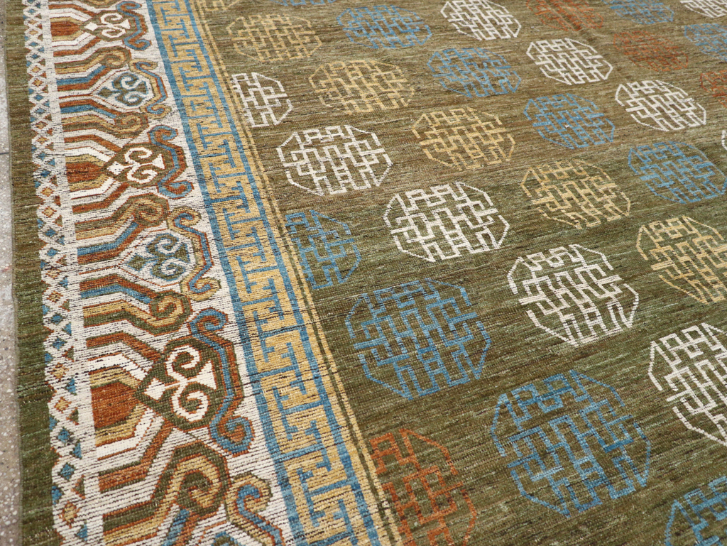 Modern East Turkestan Khotan Room Size Carpet, No.32476 - Staging