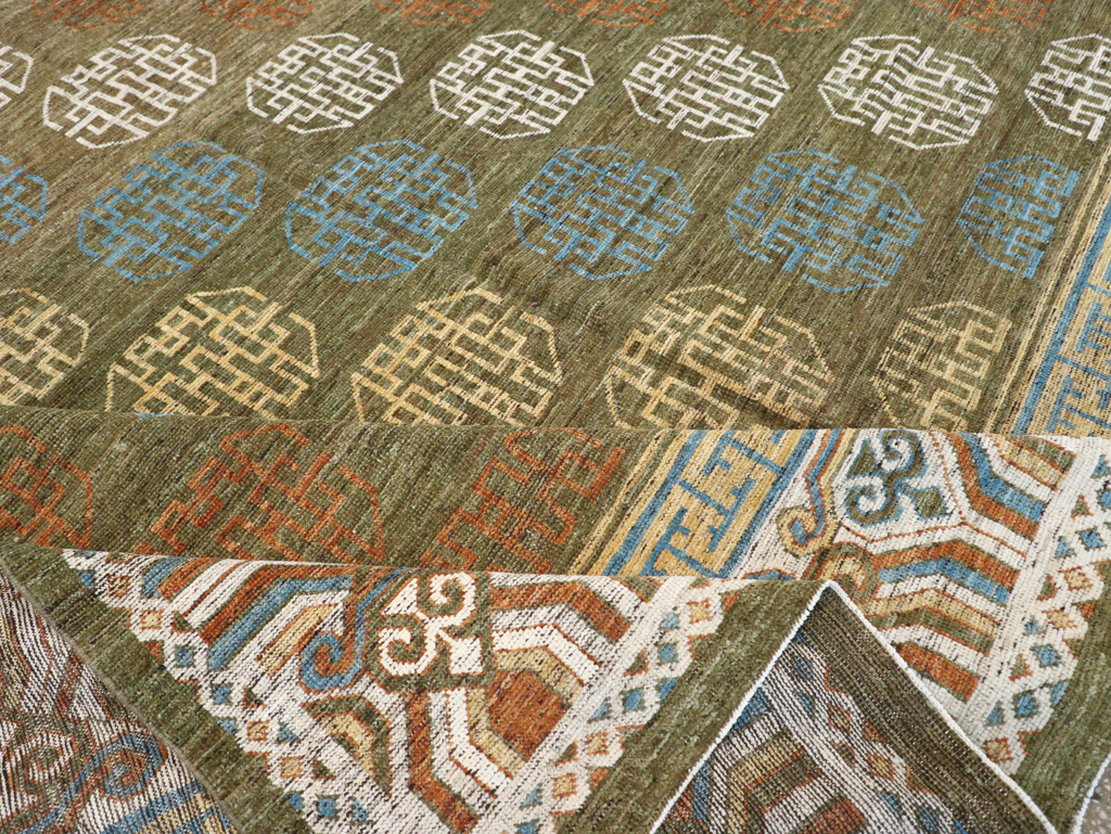 Modern East Turkestan Khotan Room Size Carpet, No.32476 - Staging