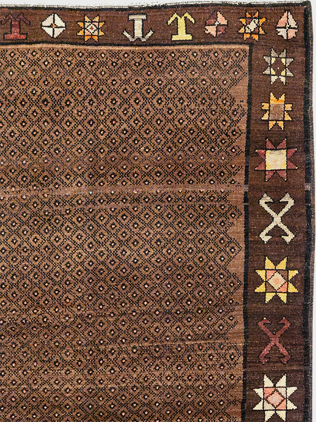 Vintage Turkish Anatolian Room Size Carpet, No.32493 - Staging