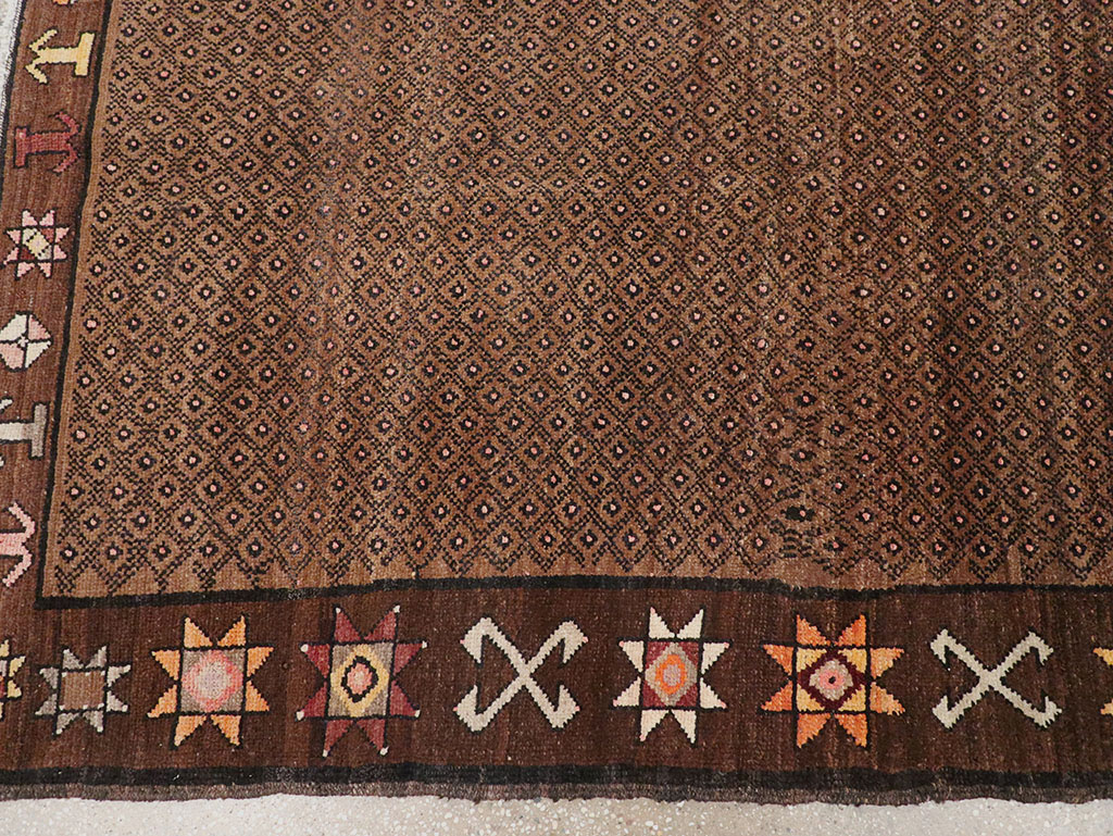 Vintage Turkish Anatolian Room Size Carpet, No.32493 - Staging