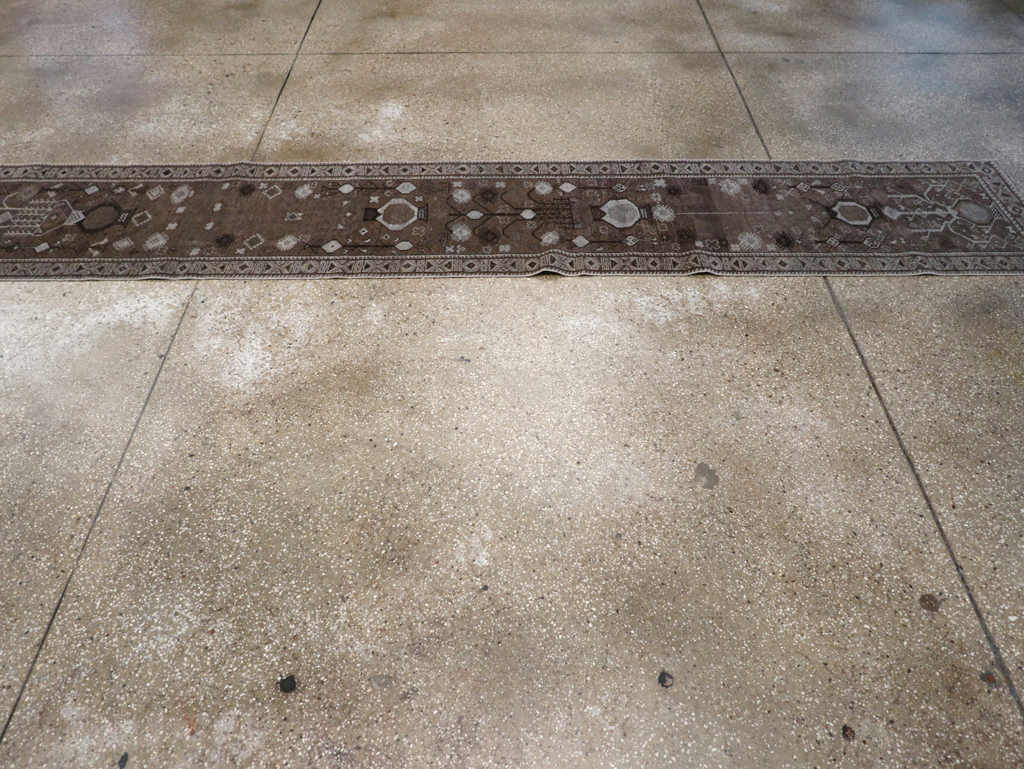 Vintage Turkish Anatolian Long Runner, No.32502 - Staging