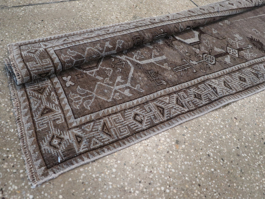 Vintage Turkish Anatolian Long Runner, No.32502 - Staging