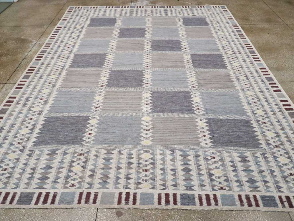 Swedish Inspired Contemporary Turkish Flatweave Room Size Carpet, No.32506 - Staging