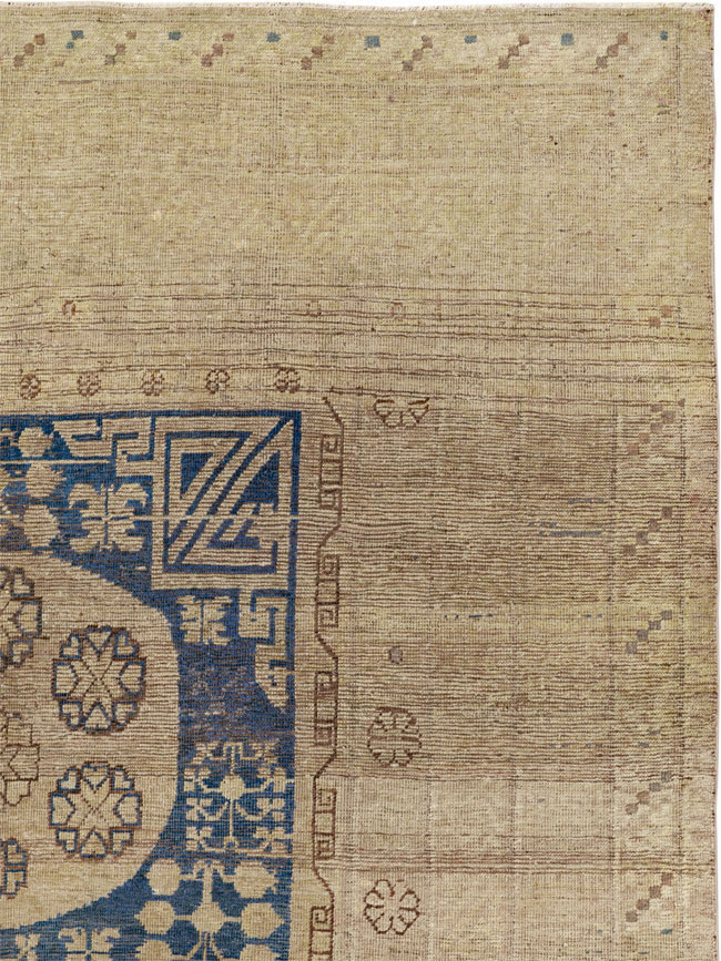 Antique East Turkestan Khotan Accent Carpet, No.32511 - Staging