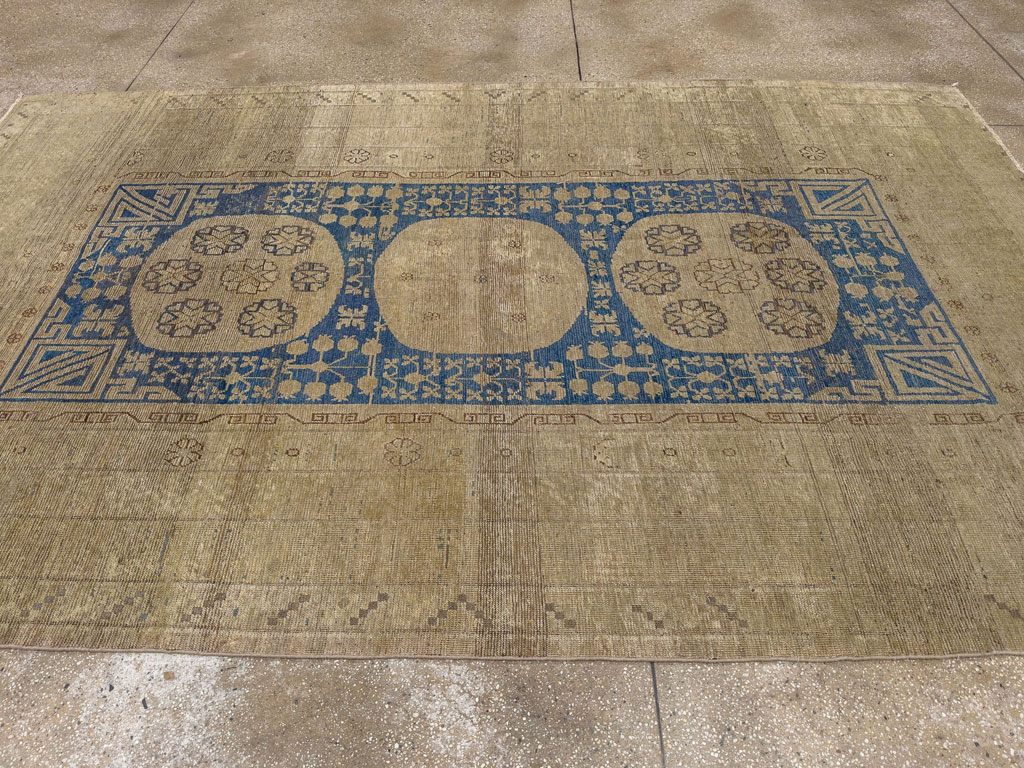 Antique East Turkestan Khotan Accent Carpet, No.32511 - Staging