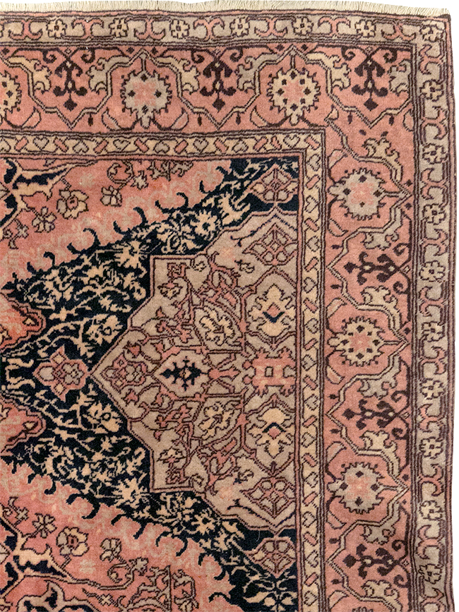 Vintage Turkish Oushak Rug, No.32513 - Staging