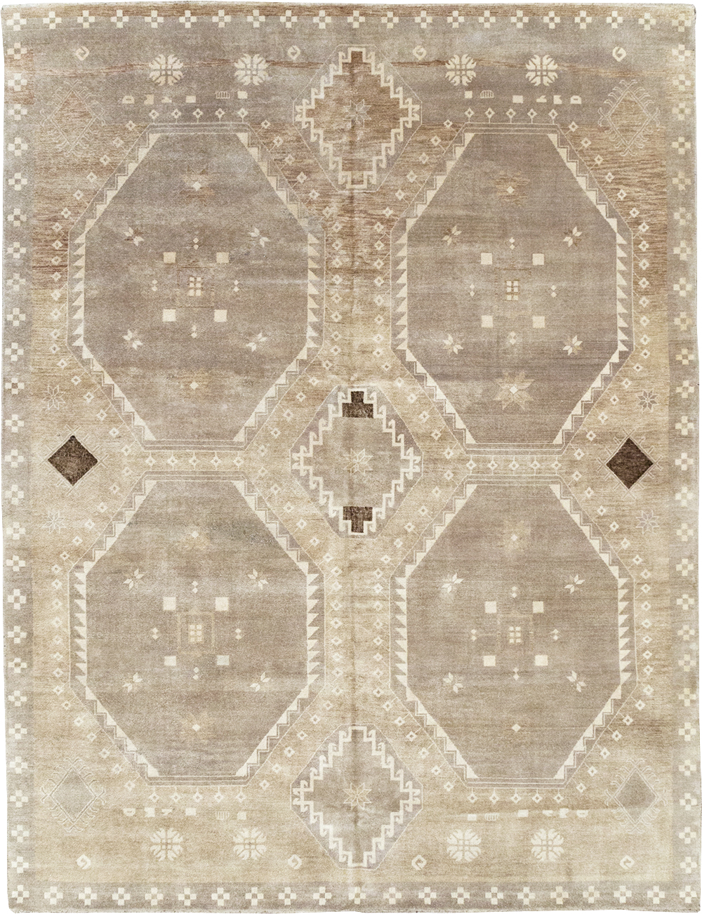Modern Turkish Anatolian Room Size Carpet, No.32517 - Staging