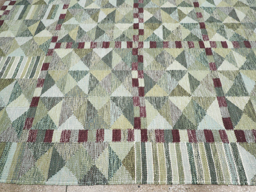 Swedish Inspired Contemporary Turkish Kilim Large Room Size Carpet, No.32521 - Staging