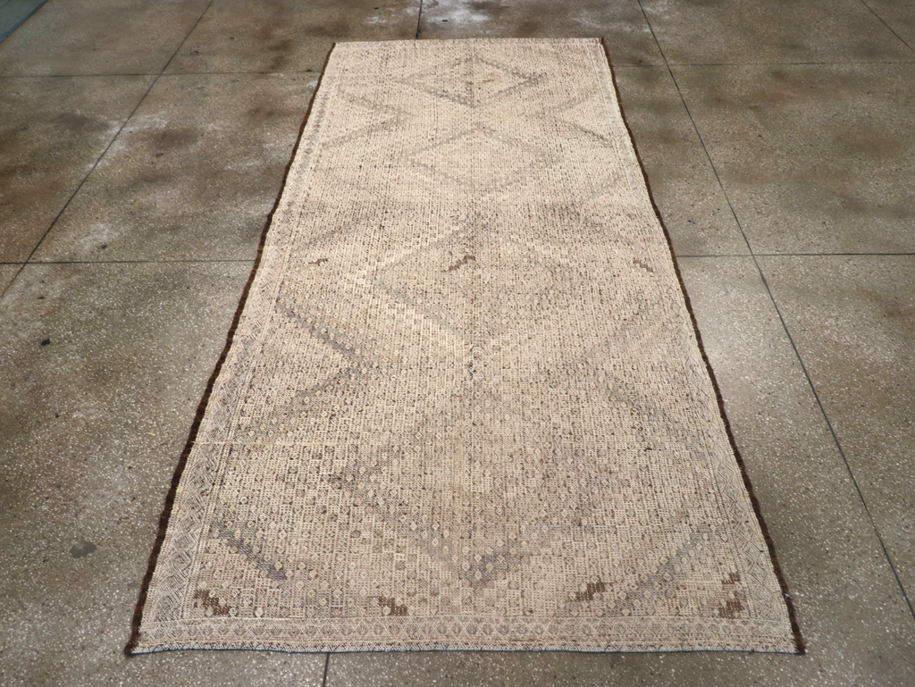 Vintage Moroccan Flatweave Kilim, No.32541 - Staging
