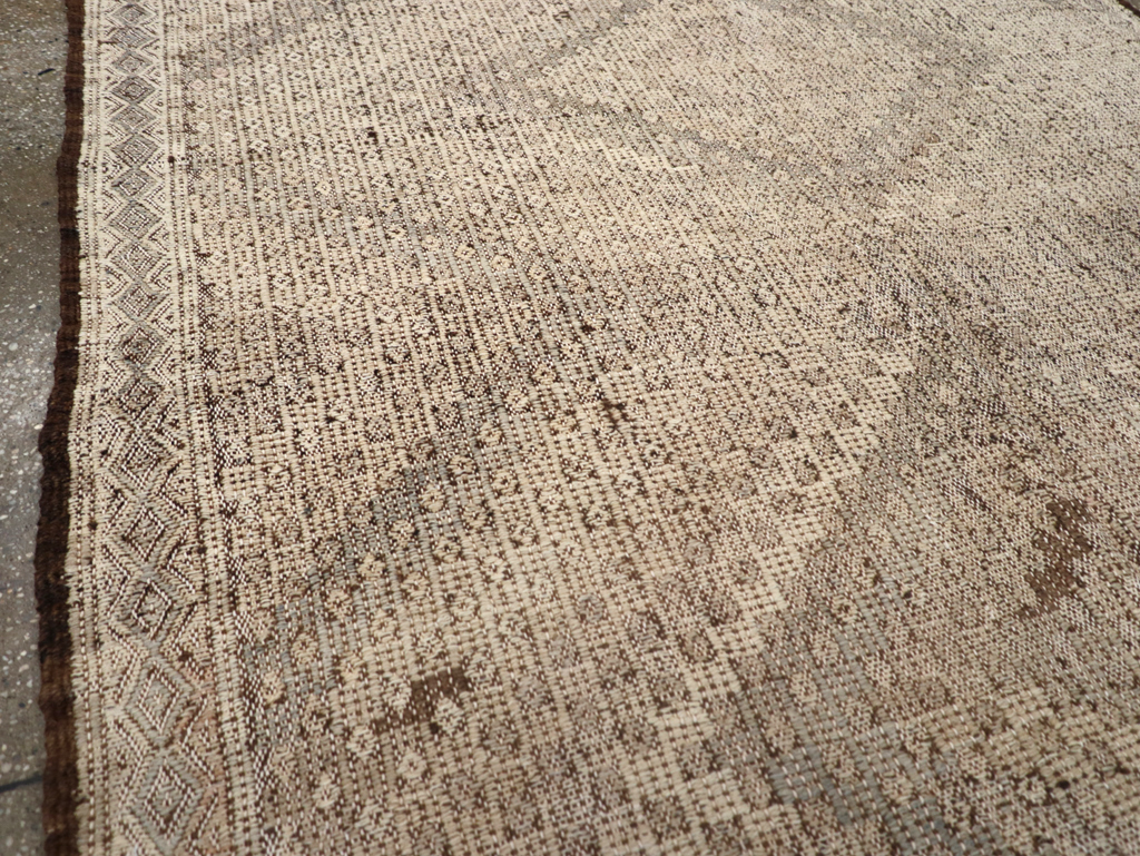 Vintage Moroccan Flatweave Kilim, No.32541 - Staging