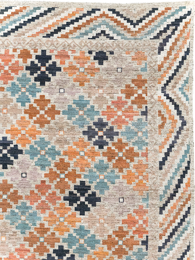 Modern East Turkestan Khotan Room Size Carpet, No.32554 - Staging