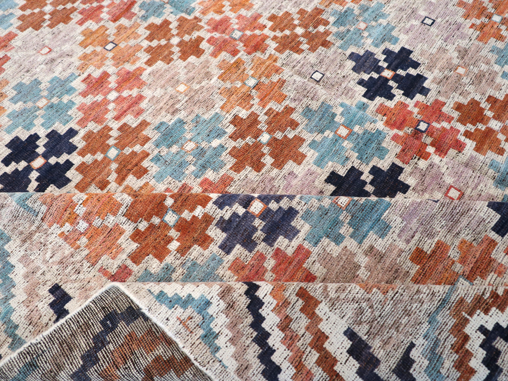 Modern East Turkestan Khotan Room Size Carpet, No.32554 - Staging