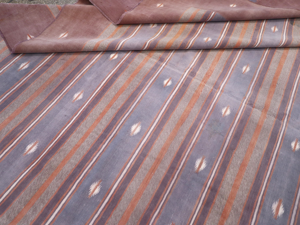 Vintage Indian Flatweave Dhurrie Large Room Size Carpet, No.32563 - Staging