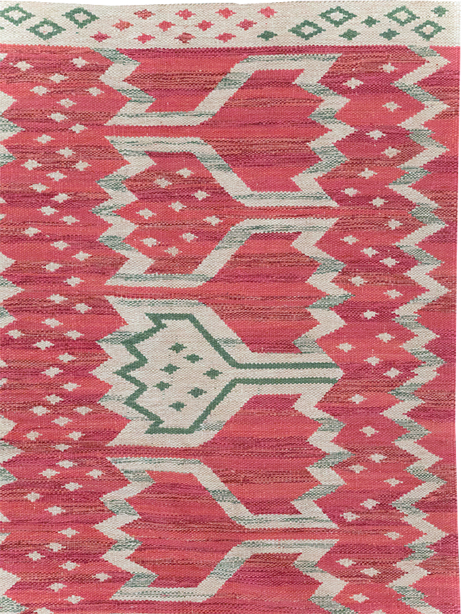 Contemporary Turkish Flatweave Small Room Size Carpet, No.32570 - Staging