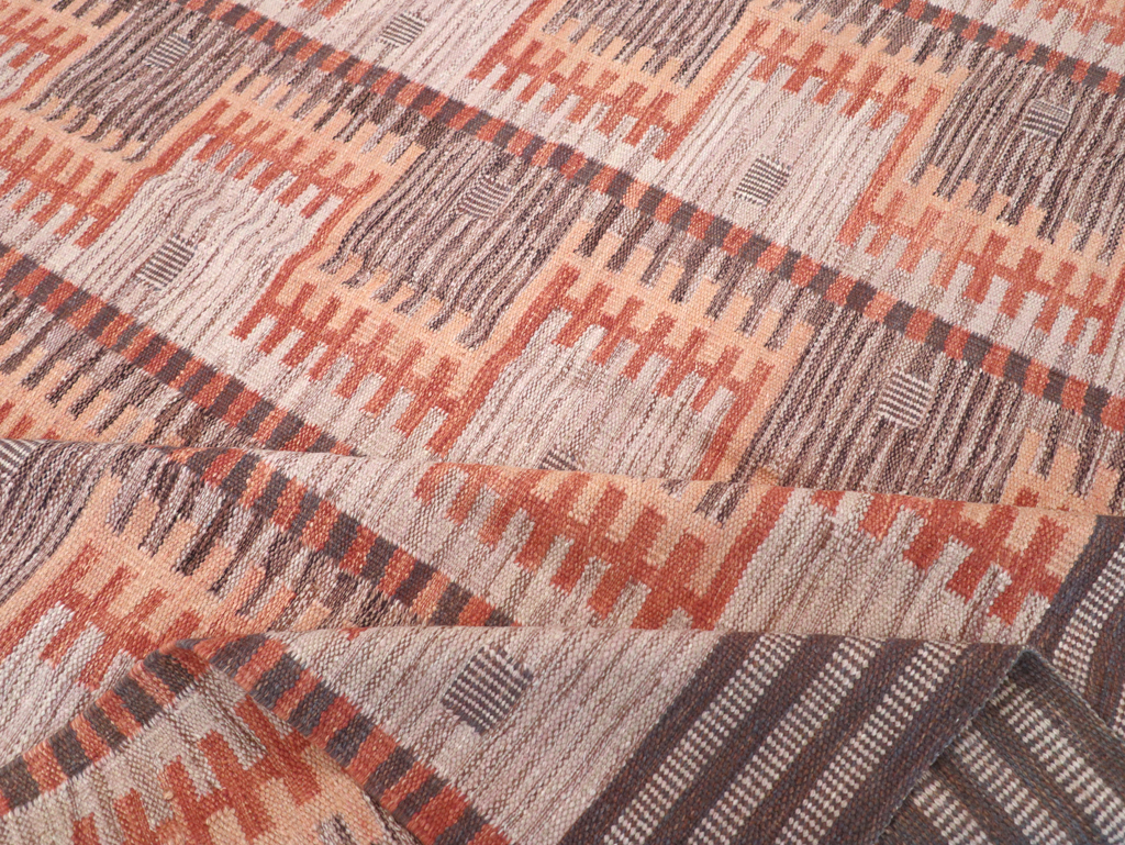Contemporary Turkish Flatweave Room Size Carpet, No.32571 - Staging