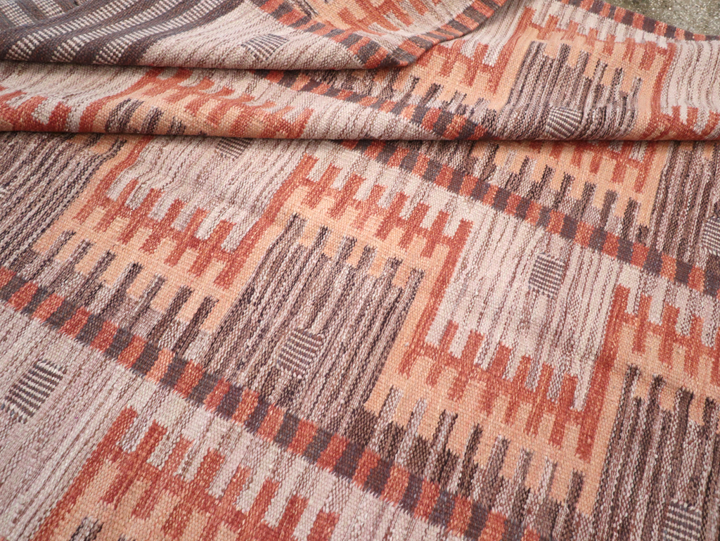 Contemporary Turkish Flatweave Room Size Carpet, No.32571 - Staging