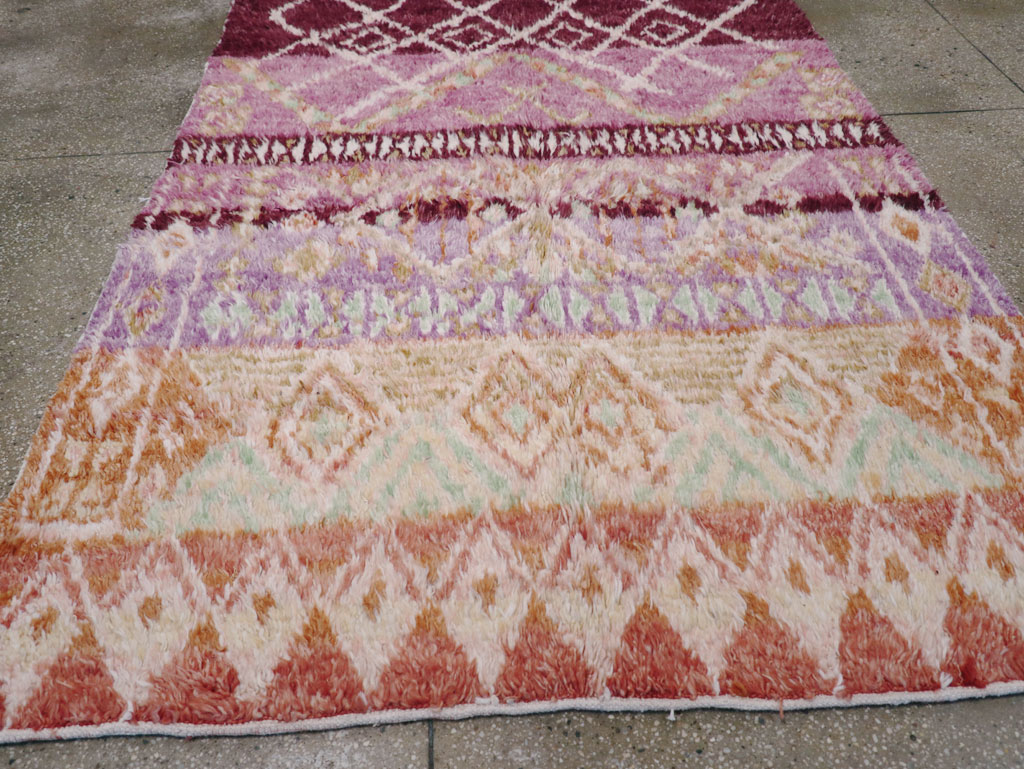 Vintage Moroccan Accent Rug, No.32583 - Staging