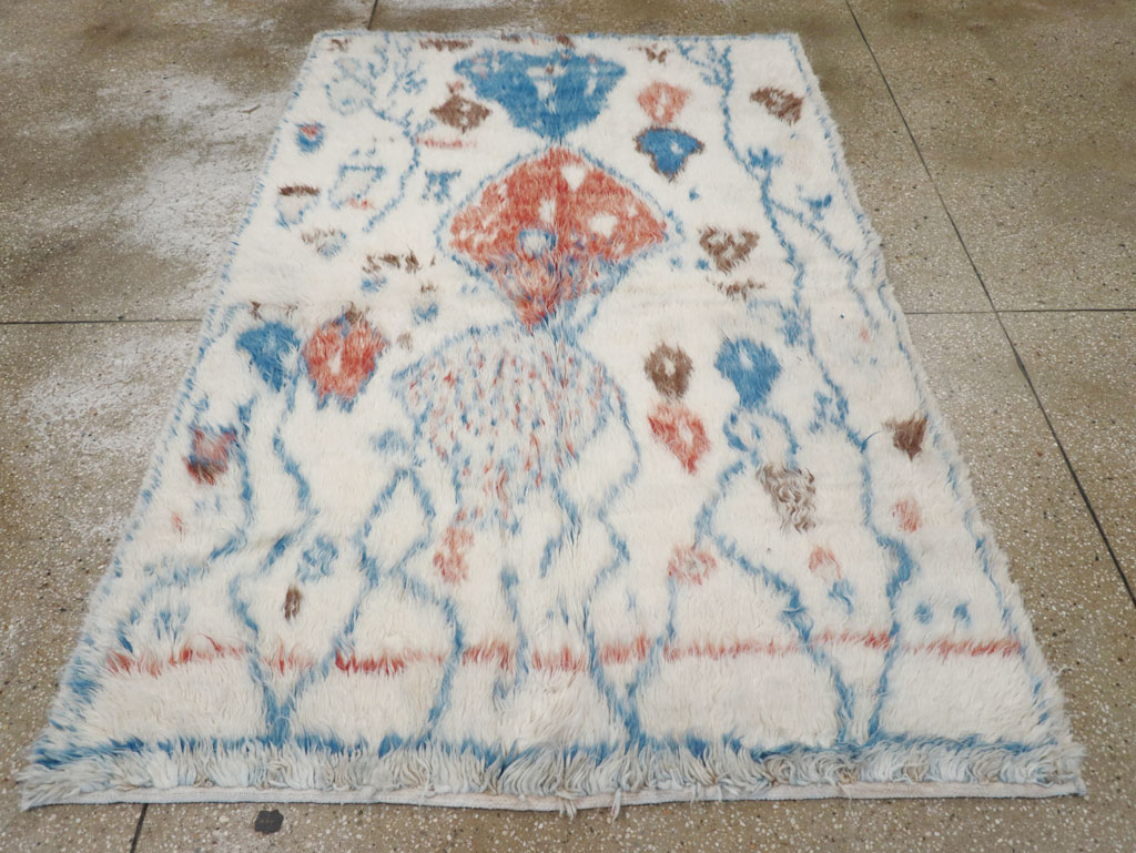 Vintage Moroccan Accent Rug, No.32584 - Staging