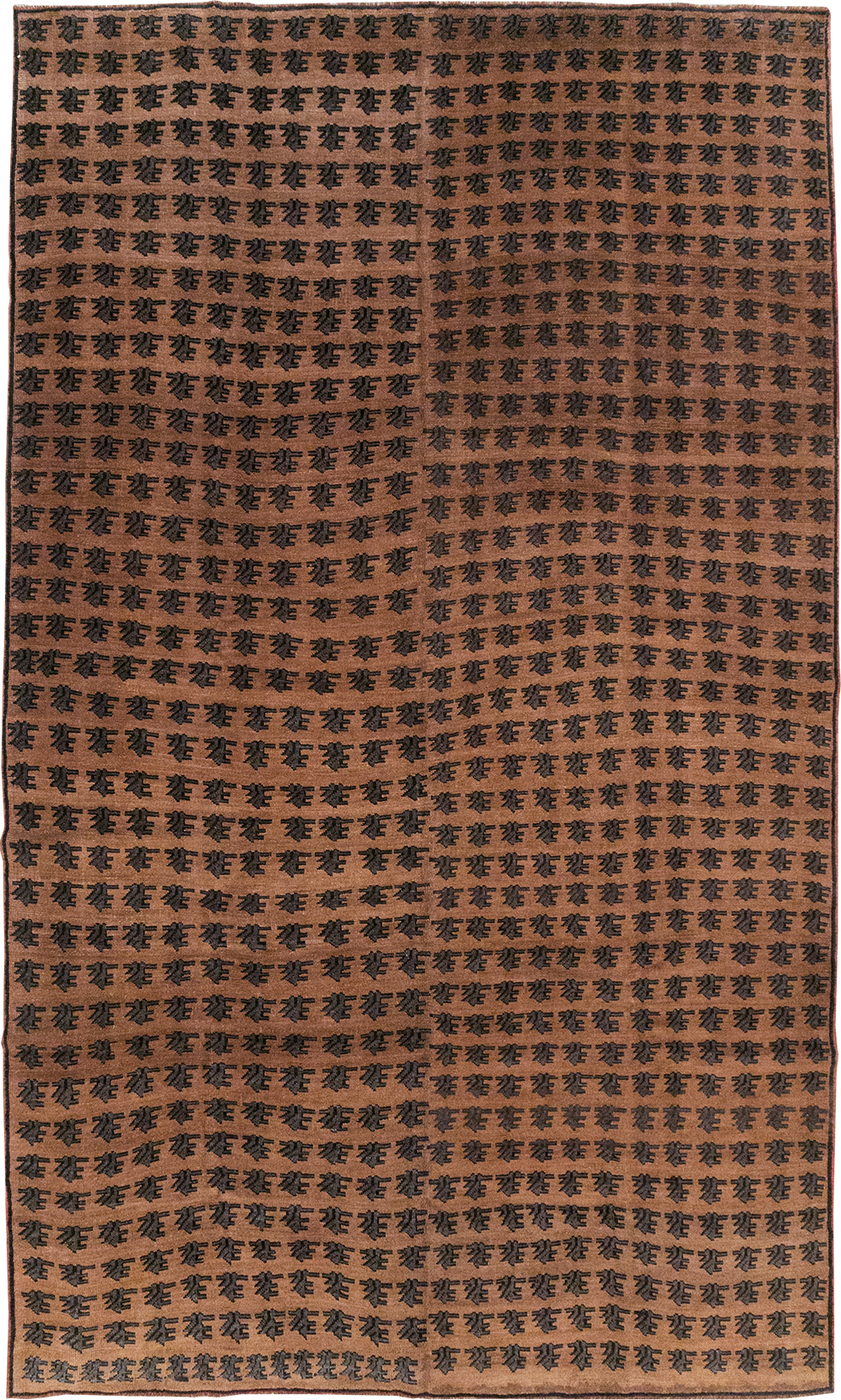 Vintage Turkish Anatolian Room Size Carpet, No.32588 - Staging