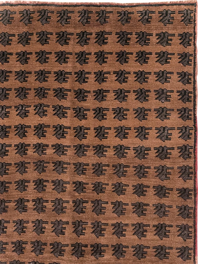 Vintage Turkish Anatolian Room Size Carpet, No.32588 - Staging