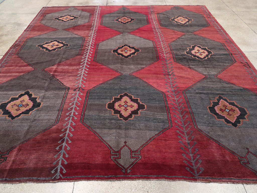 Vintage Turkish Anatolian Square Room Size Carpet, No.32589 - Staging