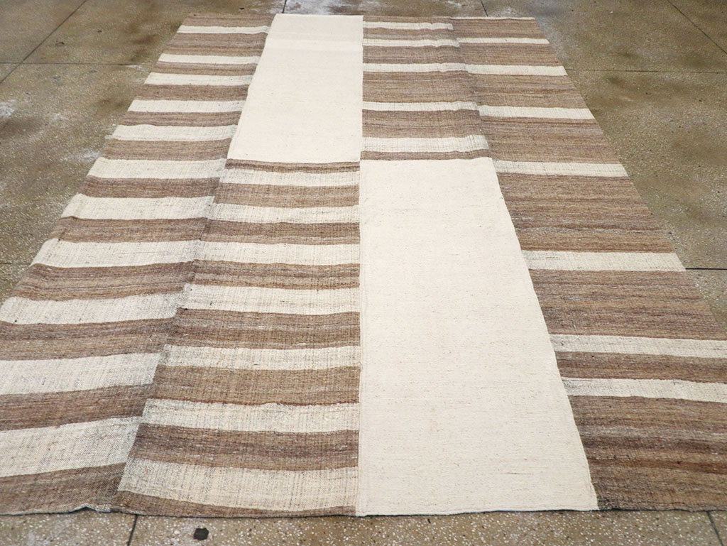 Vintage Persian Flatweave Kilim Room Size Carpet, No.32594 - Staging